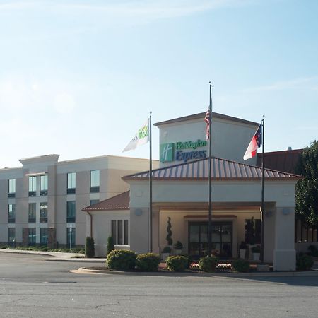 Holiday Inn Express Hickory - Hickory Mart By Ihg Exterior foto